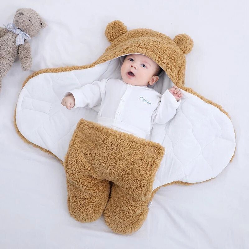 Couvre Bébé Polaire I PolarBaby™ - Boutique L'Univers Des Petits